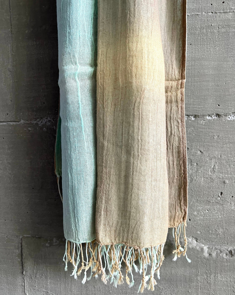 Duo Tone Earthy Mineral