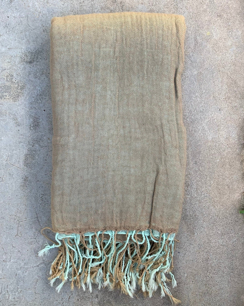 Duo Tone Earthy Mineral